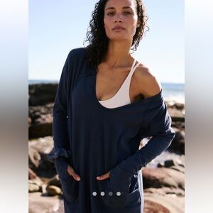 NWT  free people Hot Shot Long Sleeve Onesie in Navy  Size : XS